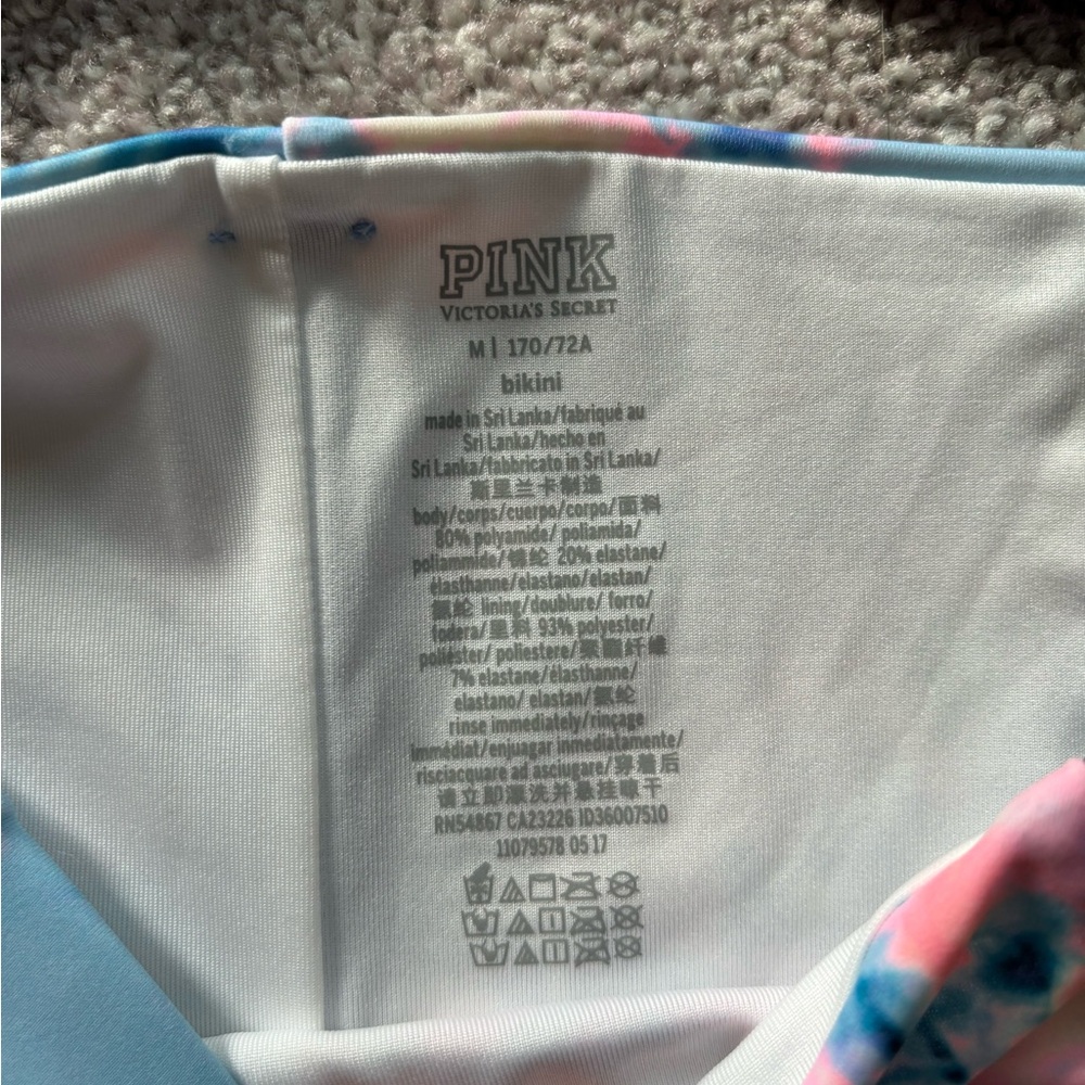 Victoria Secret Bikini. - Picture 3 of 4
